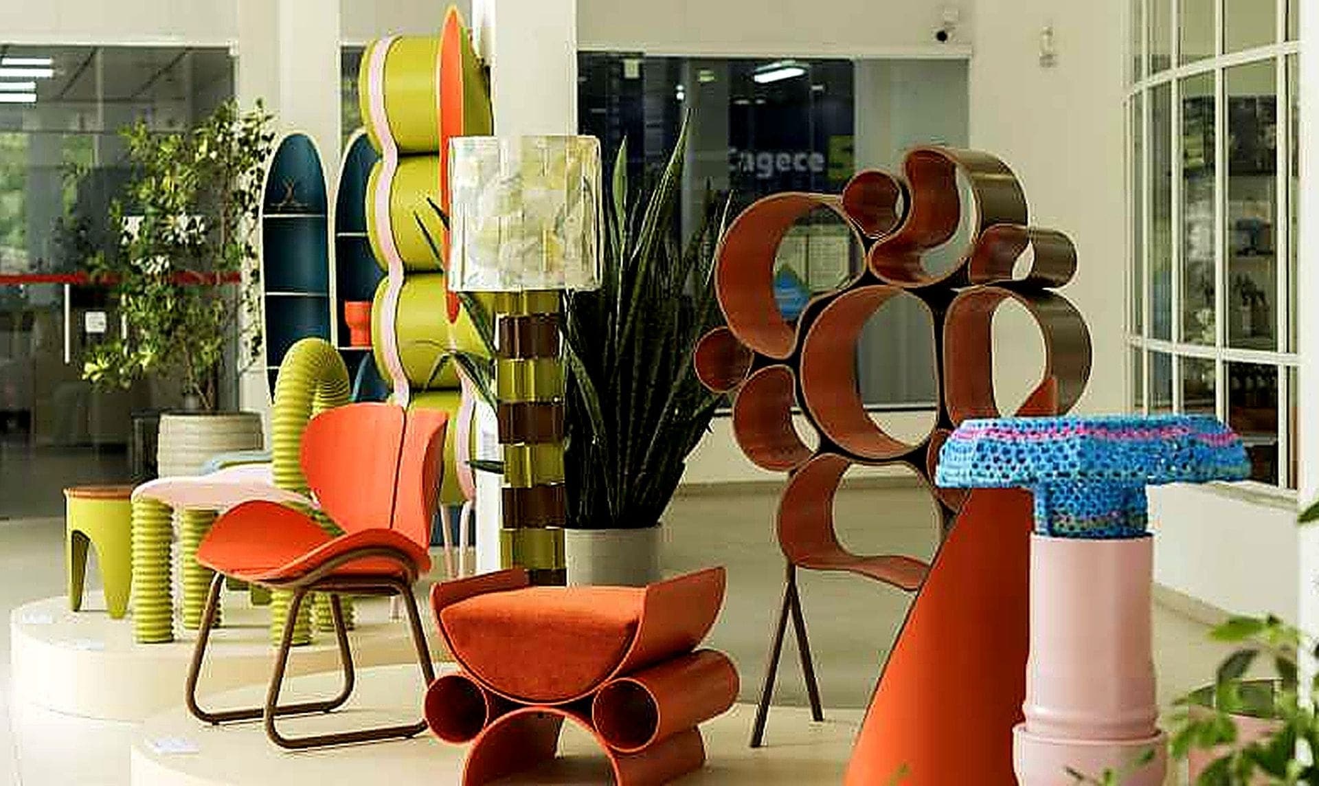 Exposição mostra transformação resíduos em design sustentável no Ceará